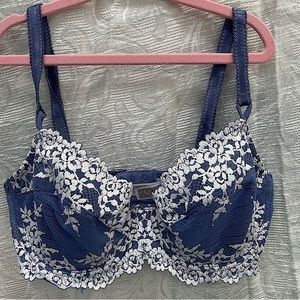 Wacoal #65191 EMBRACE LACE Underwire Bra w Embroidery